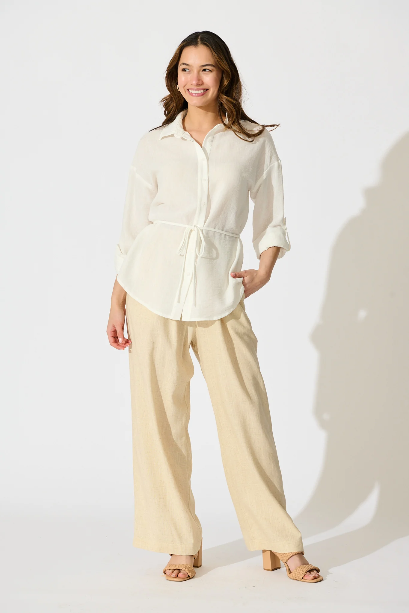 Lysandra Shirt in White Linen Blend - Image 5