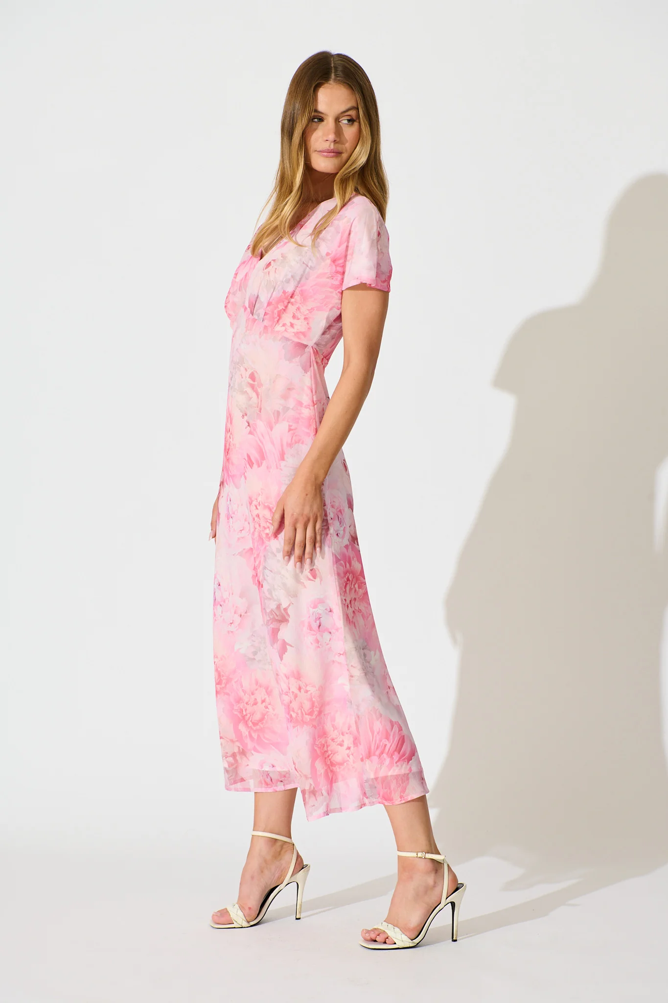 Maelis Maxi Dress in Pink Floral Chiffon - Image 3