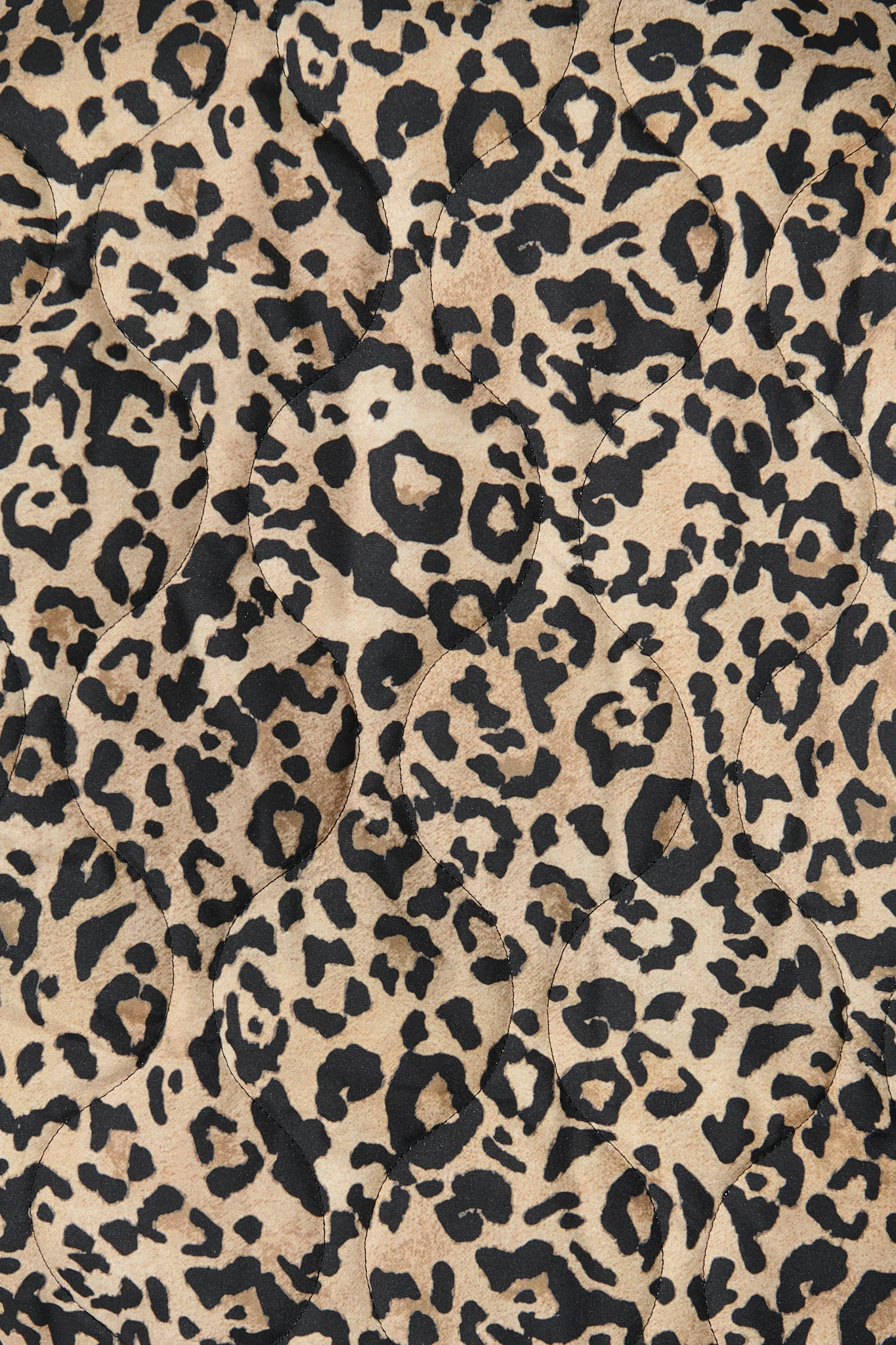Mallorie Quilted Jacket in Leopard - Image 6