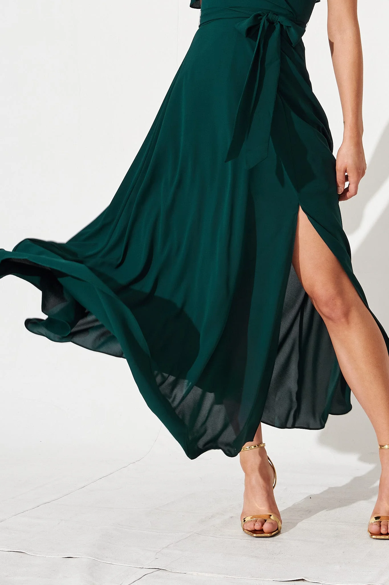 Marit Maxi Dress In Emerald Green - Image 8