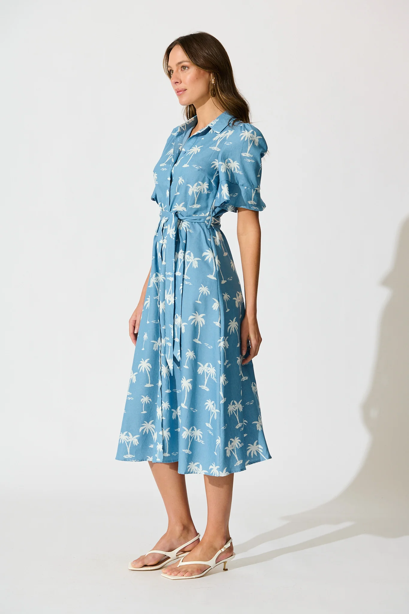 Marlia Midi Shirt Dress in Blue with White Palm Tree - Image 3