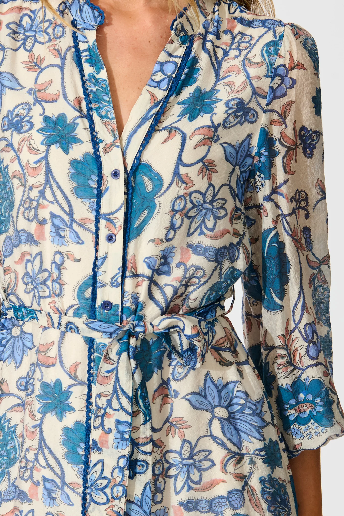 Miren Midi Dress in White with Blue Floral - Image 5