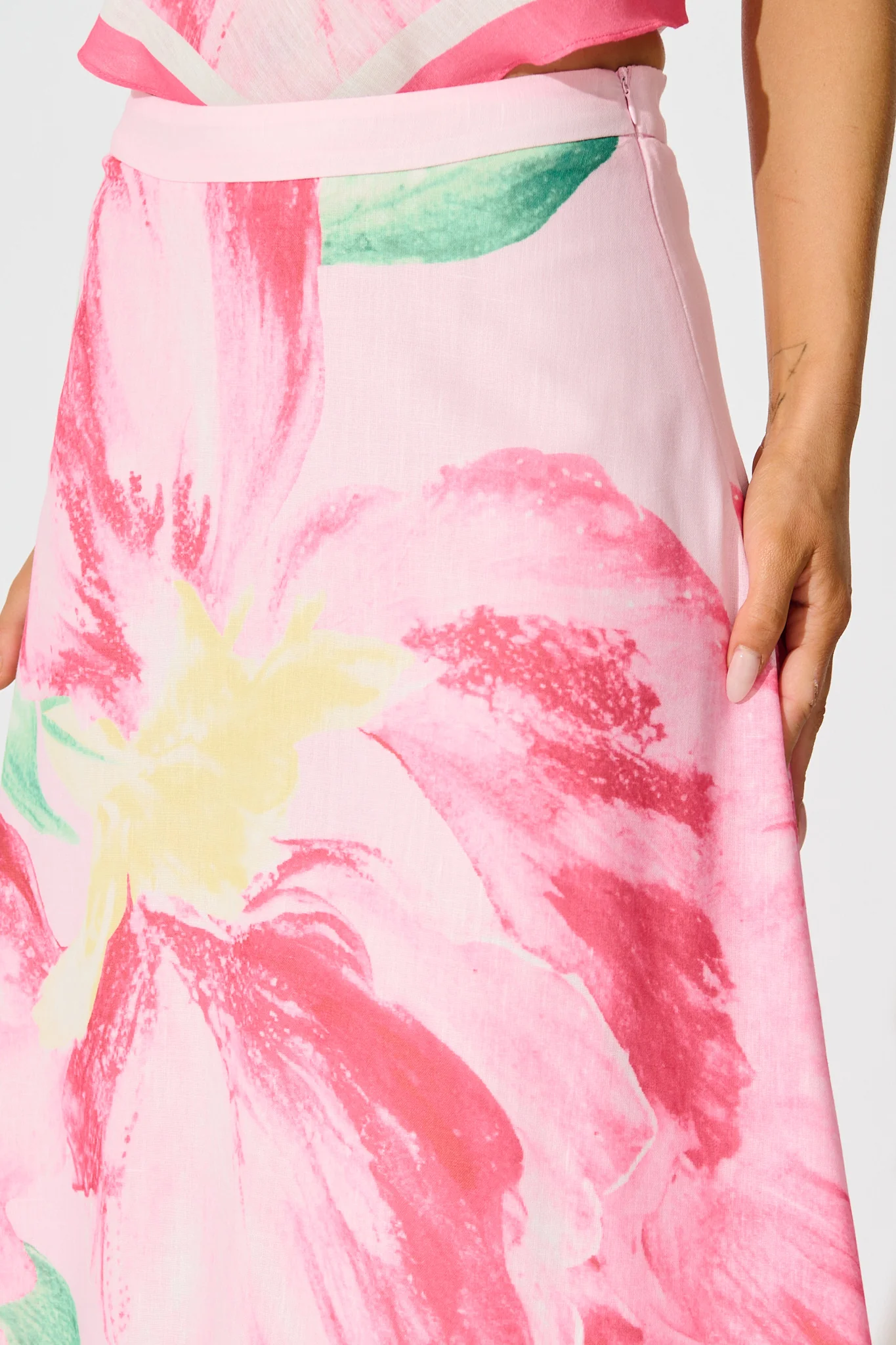Mireya Maxi Skirt in Pink Floral - Image 9
