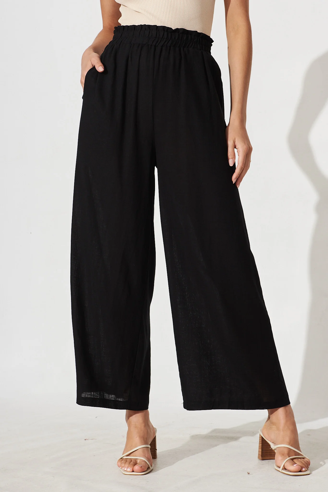 Nicole Pant In Black Linen Blend - Image 2