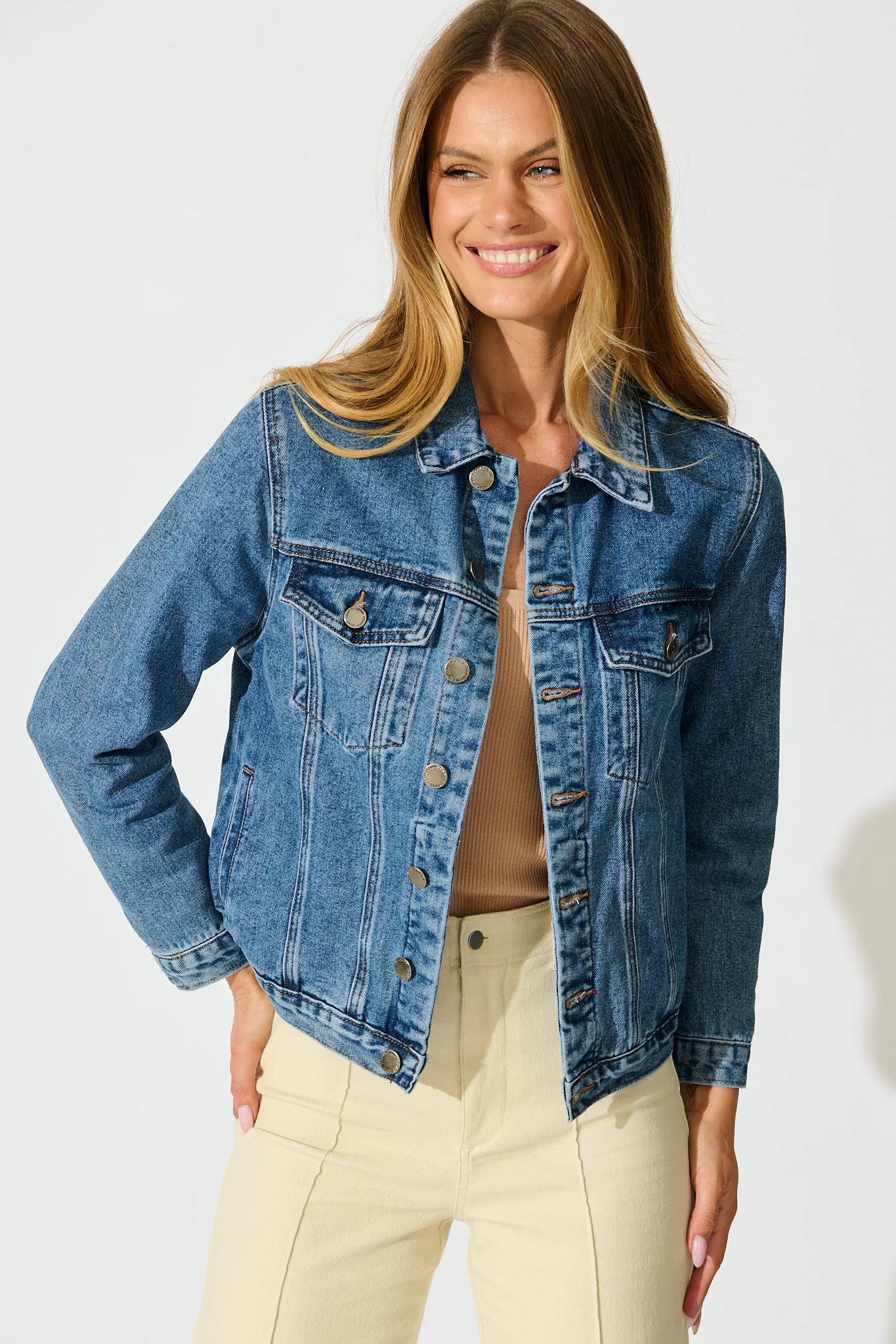 No Doubts Denim Jacket in Mid Blue Wash - Image 3