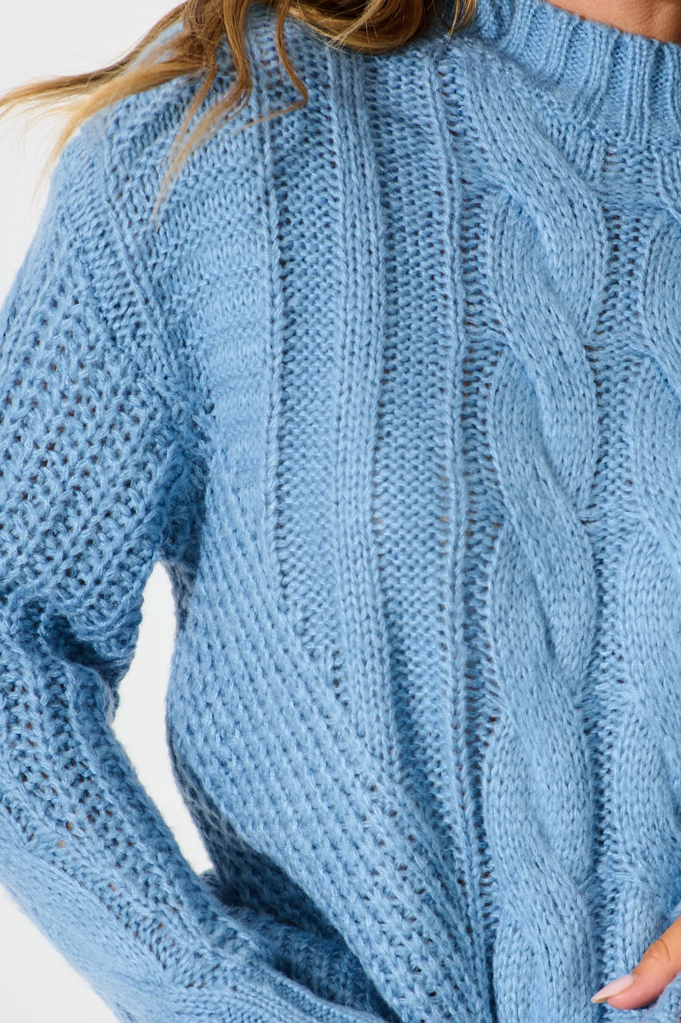 Notting Knit In Dusty Blue - Image 5