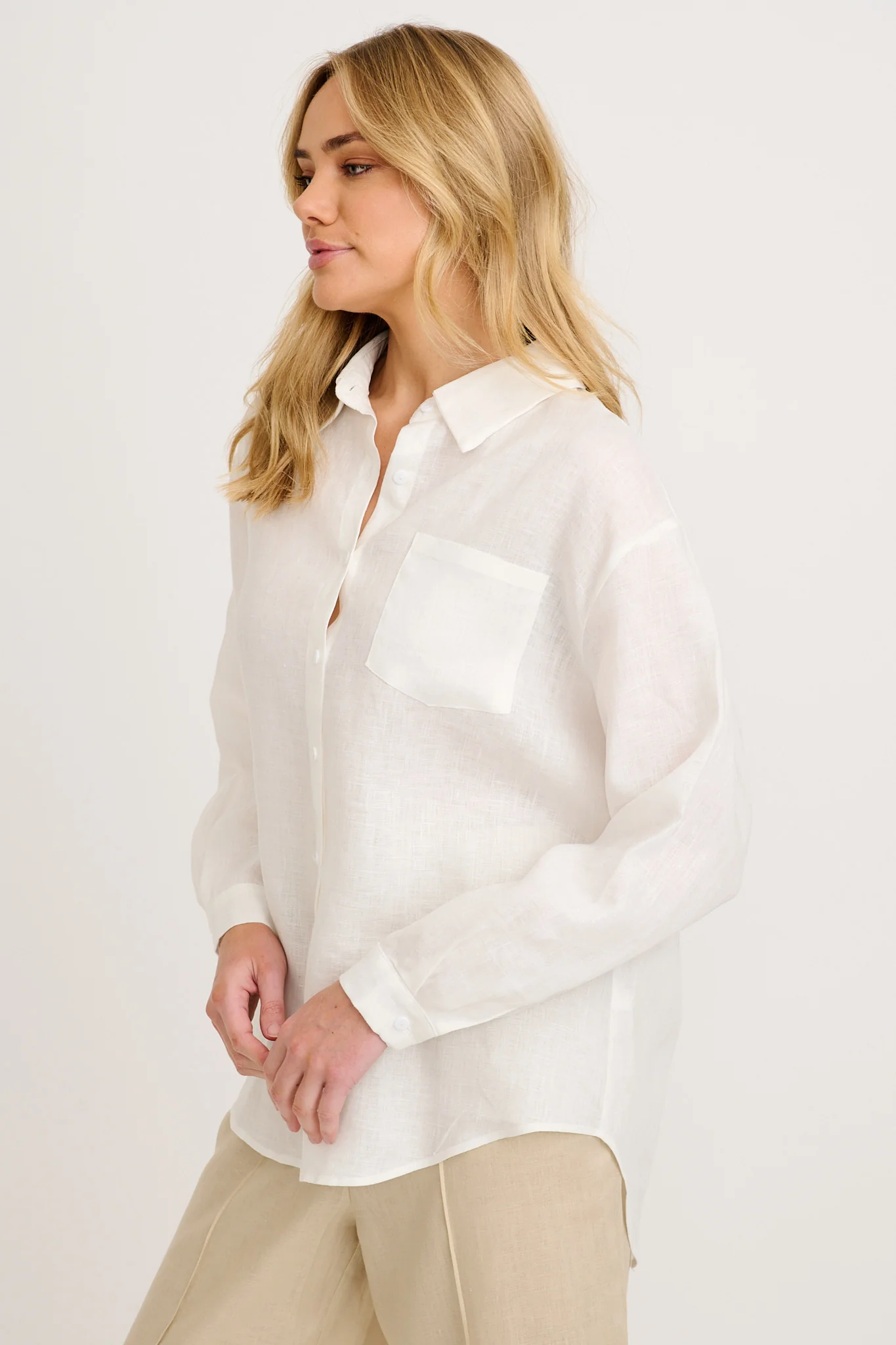 Ocean Echo Shirt in White Linen - Image 8