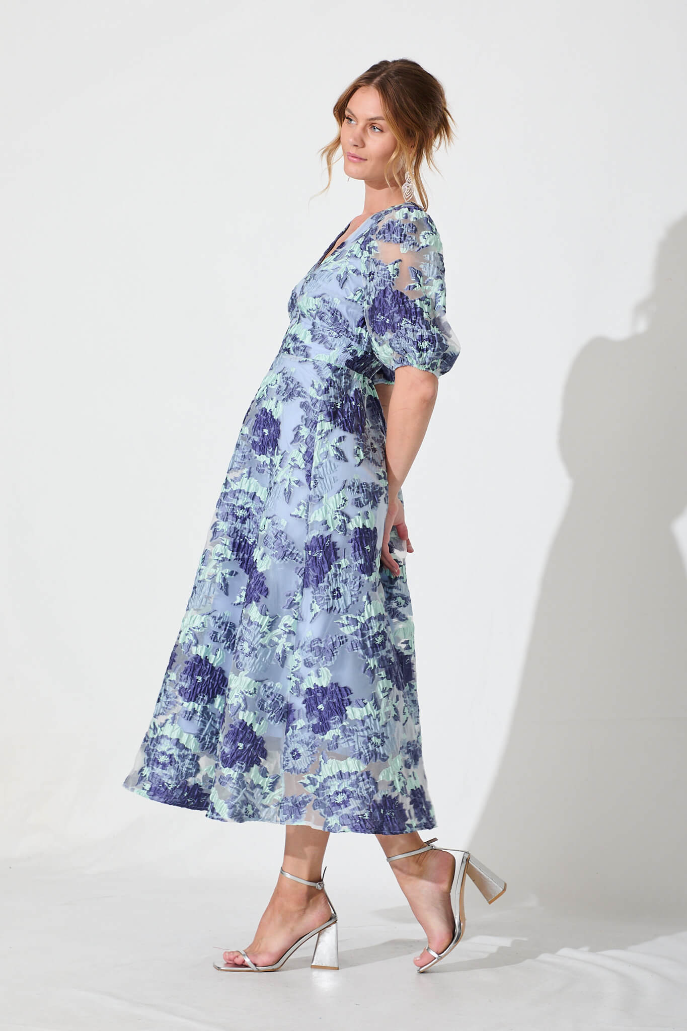 Opulence Midi Dress In Blue Floral Organza Jacquard - Image 8