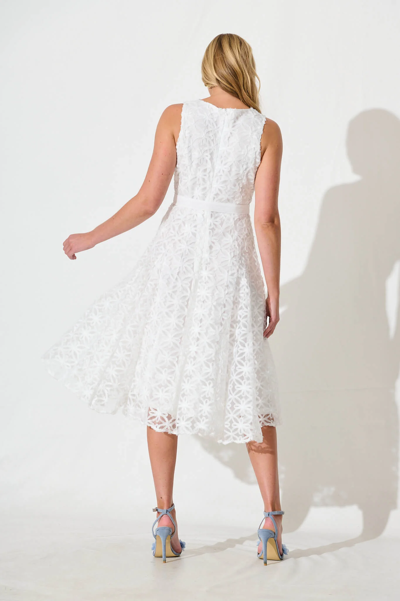 Osment Midi Dress In White Floral Embroidered Tulle - Image 4