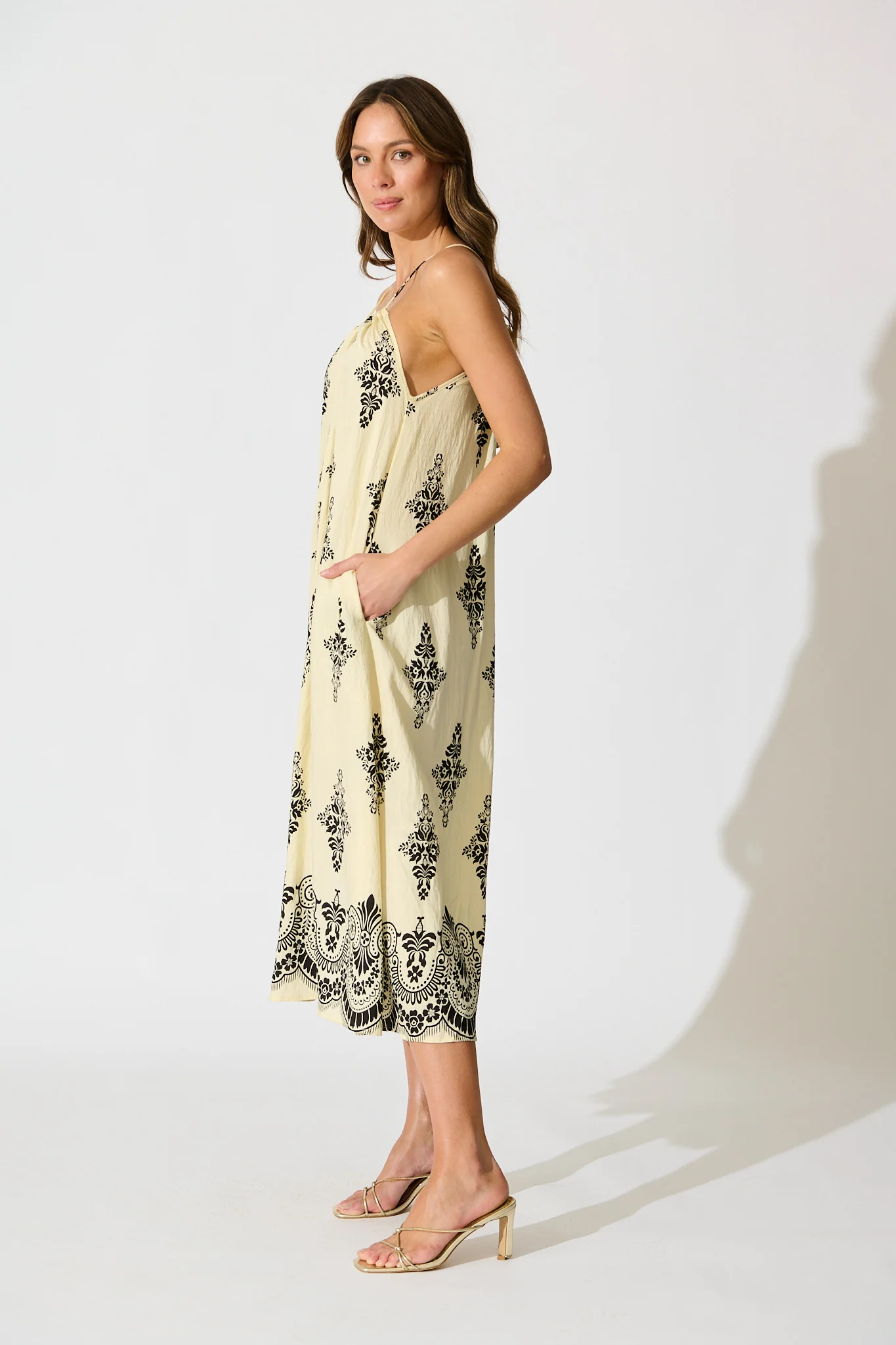 Ovina Maxi Sundress in Cream with Black Border Print Linen Blend - Image 3