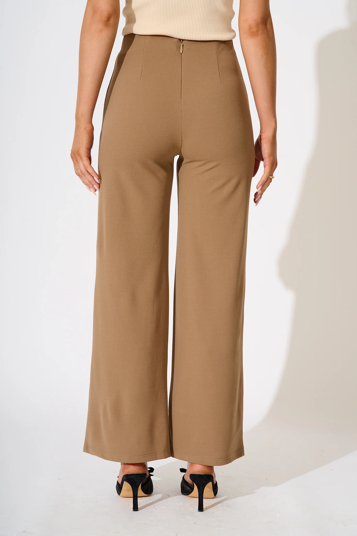 Power & Poise Pant in Beige - Image 3