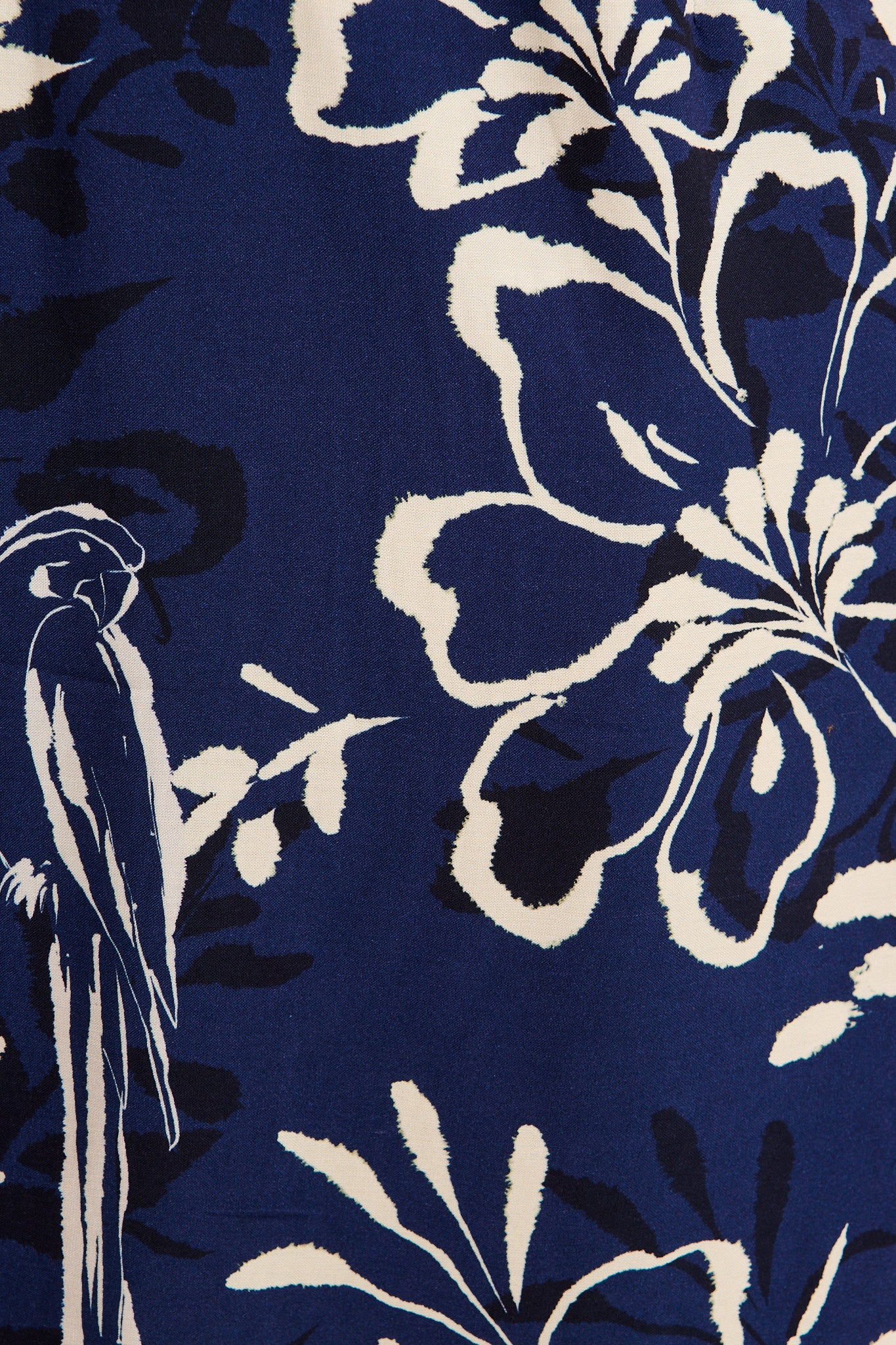 Ravello Dress in Navy with Cream Print - Image 6