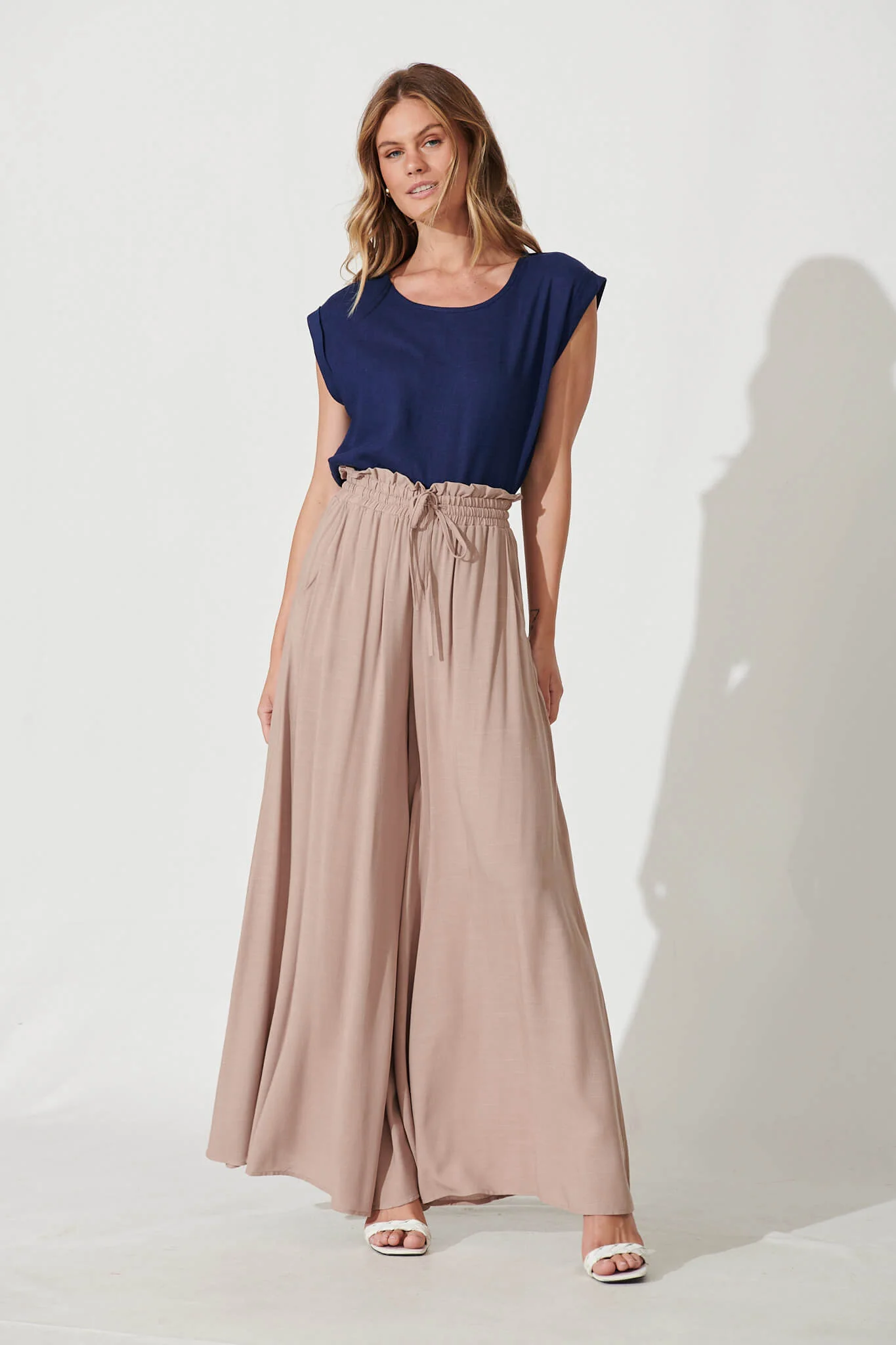 Rejina Top In Navy Linen Blend - Image 2
