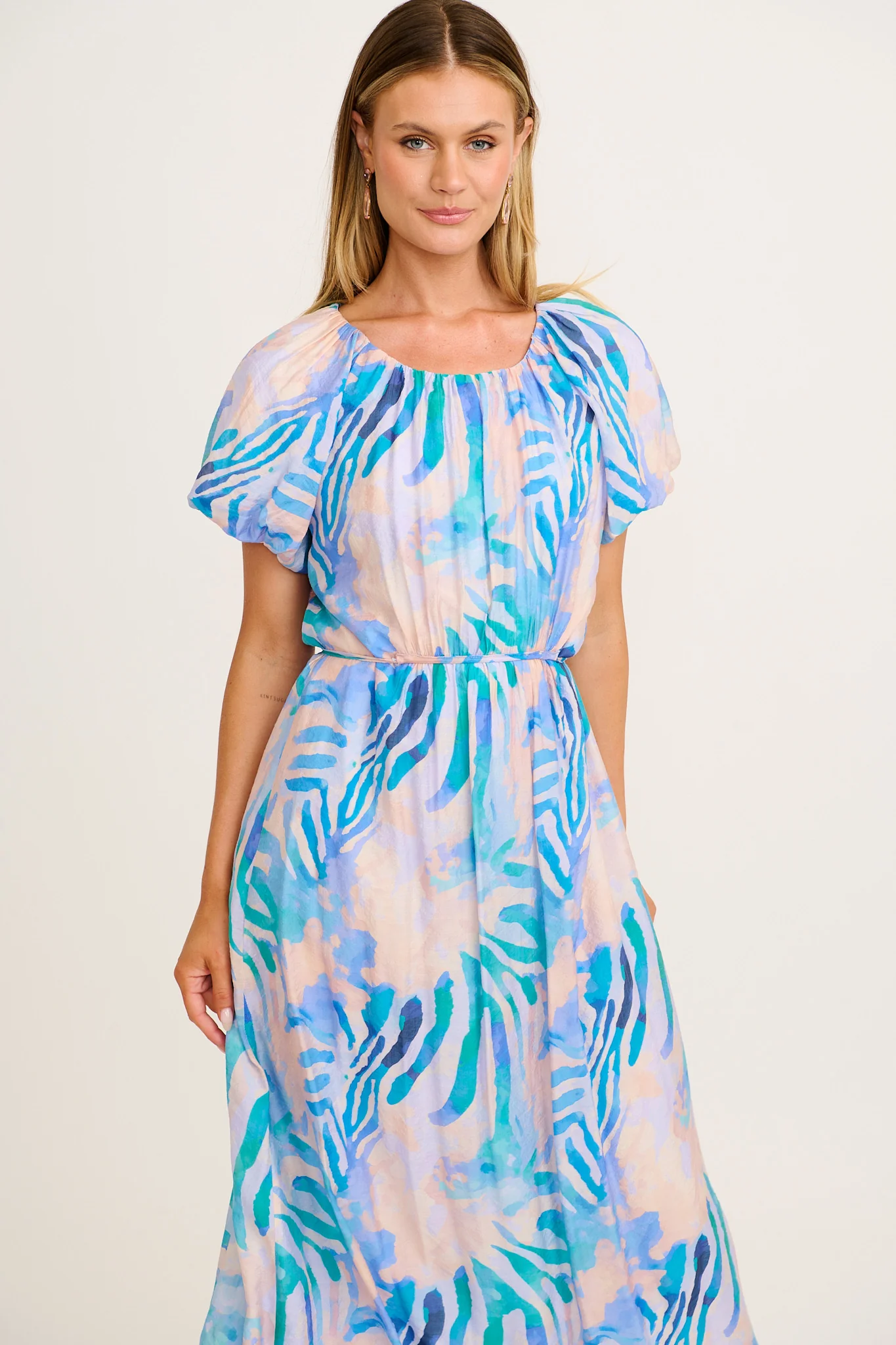 Rendezvous Maxi Dress in Blue Multi Print - Image 2