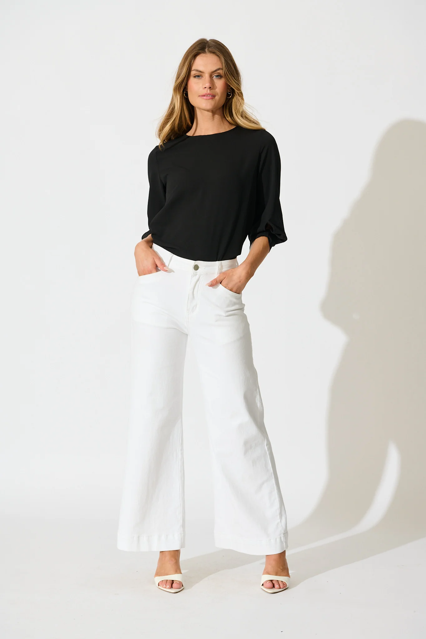 Rhiah Top In Black - Image 4