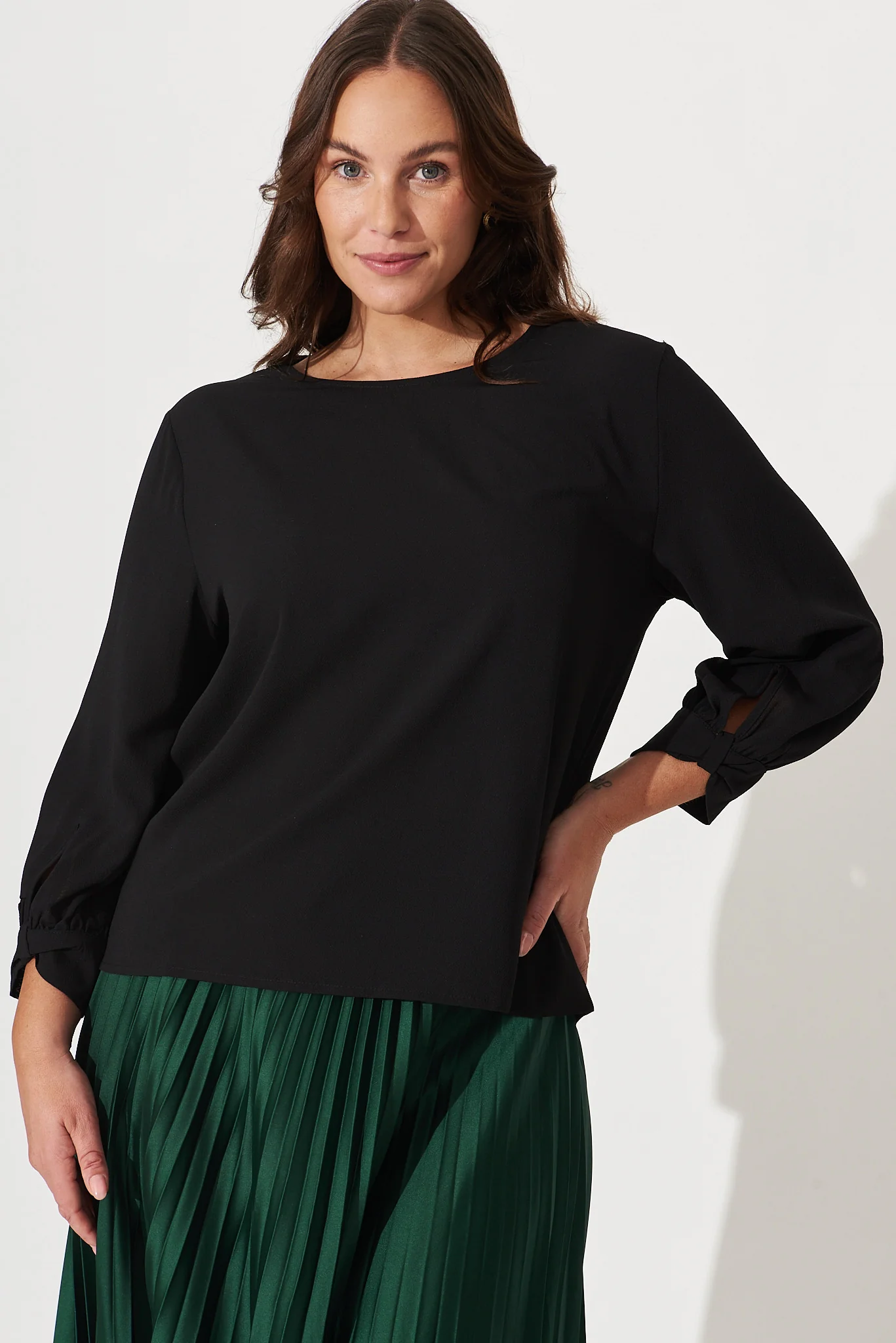 Rhiah Top In Black - Image 7