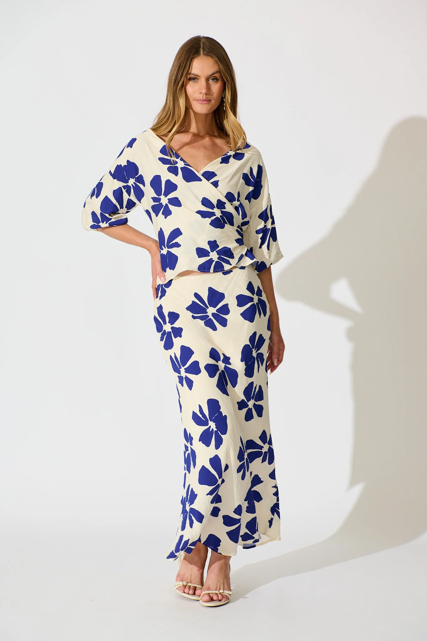 Rhylee Wrap Top in White with Blue Flower Print - Image 4