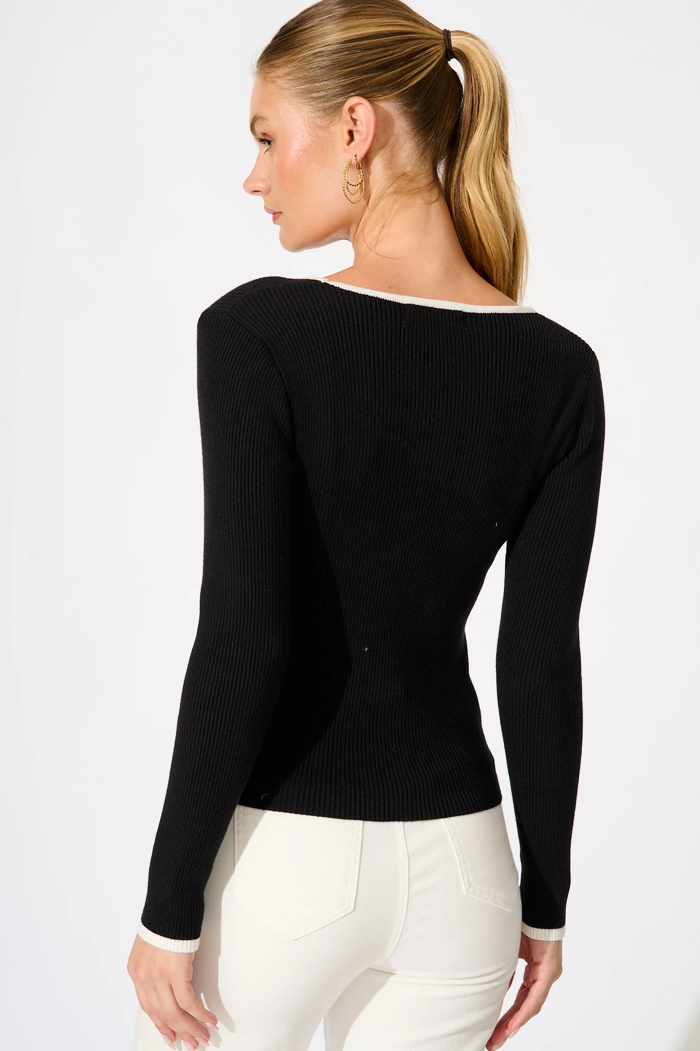 Riveria Knit Top in Black - Image 3