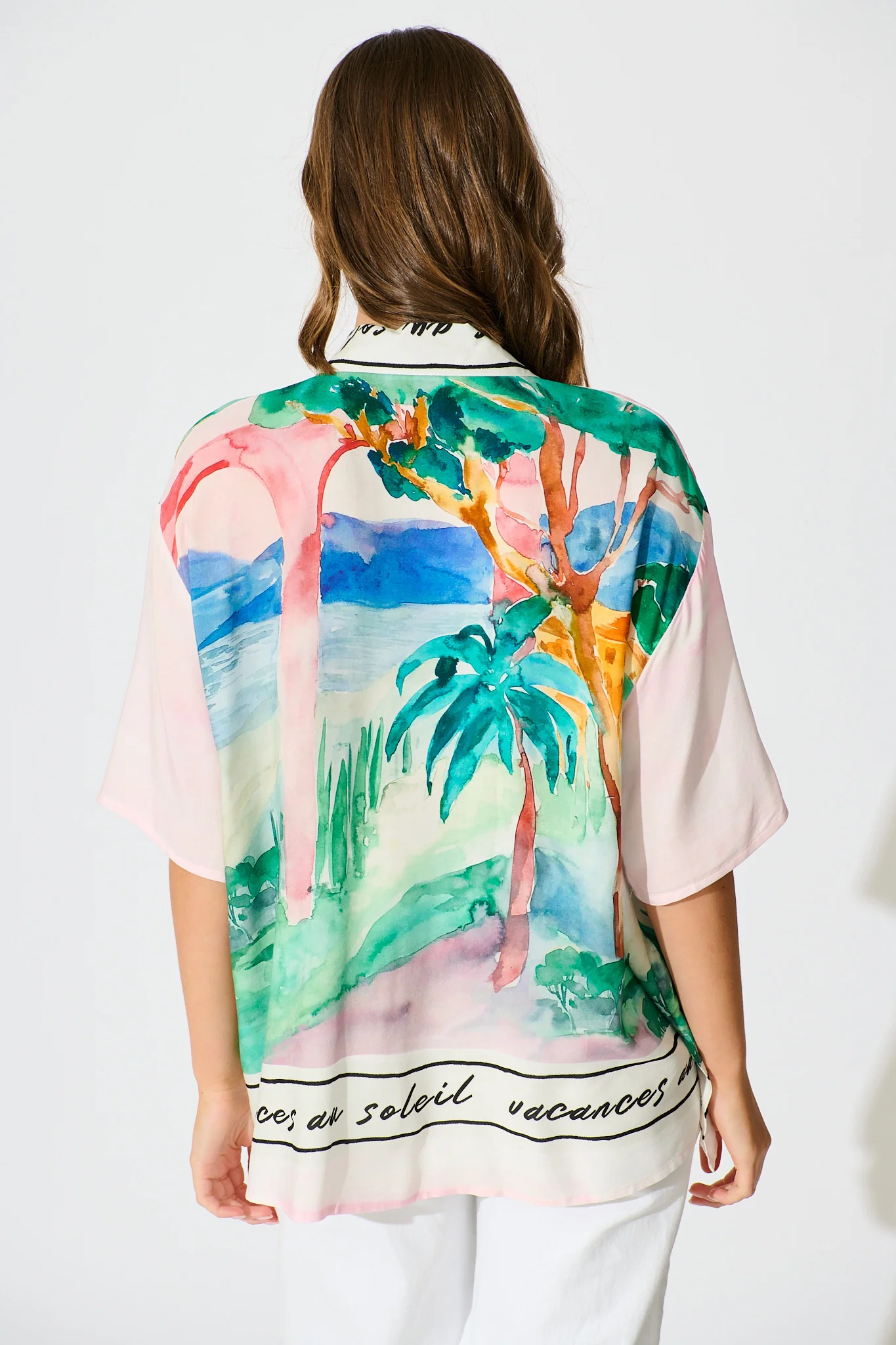 Riviera Allure Shirt in Blush Multi Landscape Print - Image 3