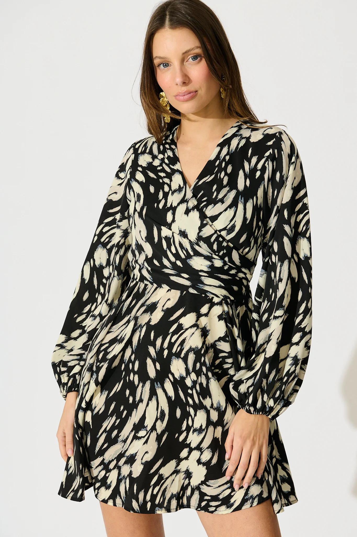 Roseabella Dress in Black and White Print - Image 2
