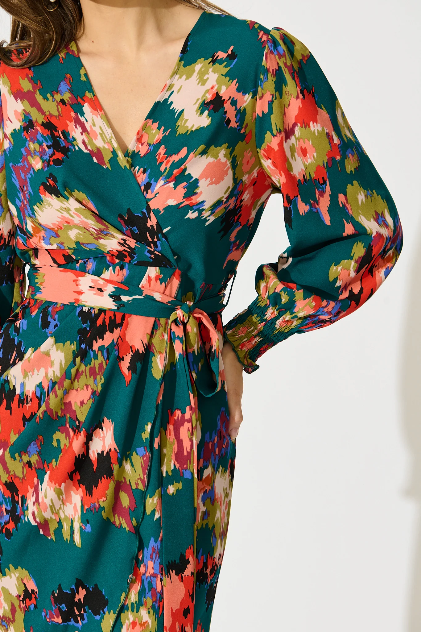 Rosemarie Midi Dress in Emerald with Abstract Print - Image 5