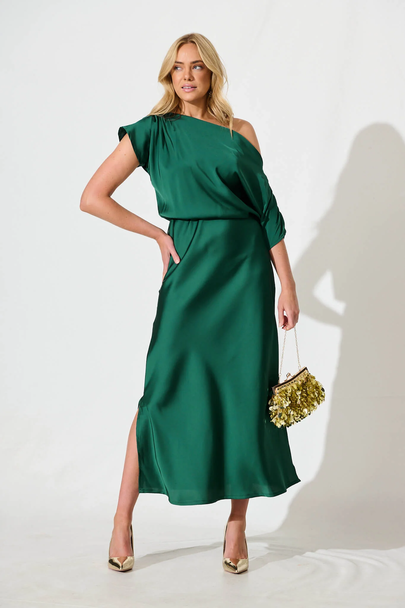 Sarita Maxi Off Shoulder Dress in Emerald Green Satin - Image 3
