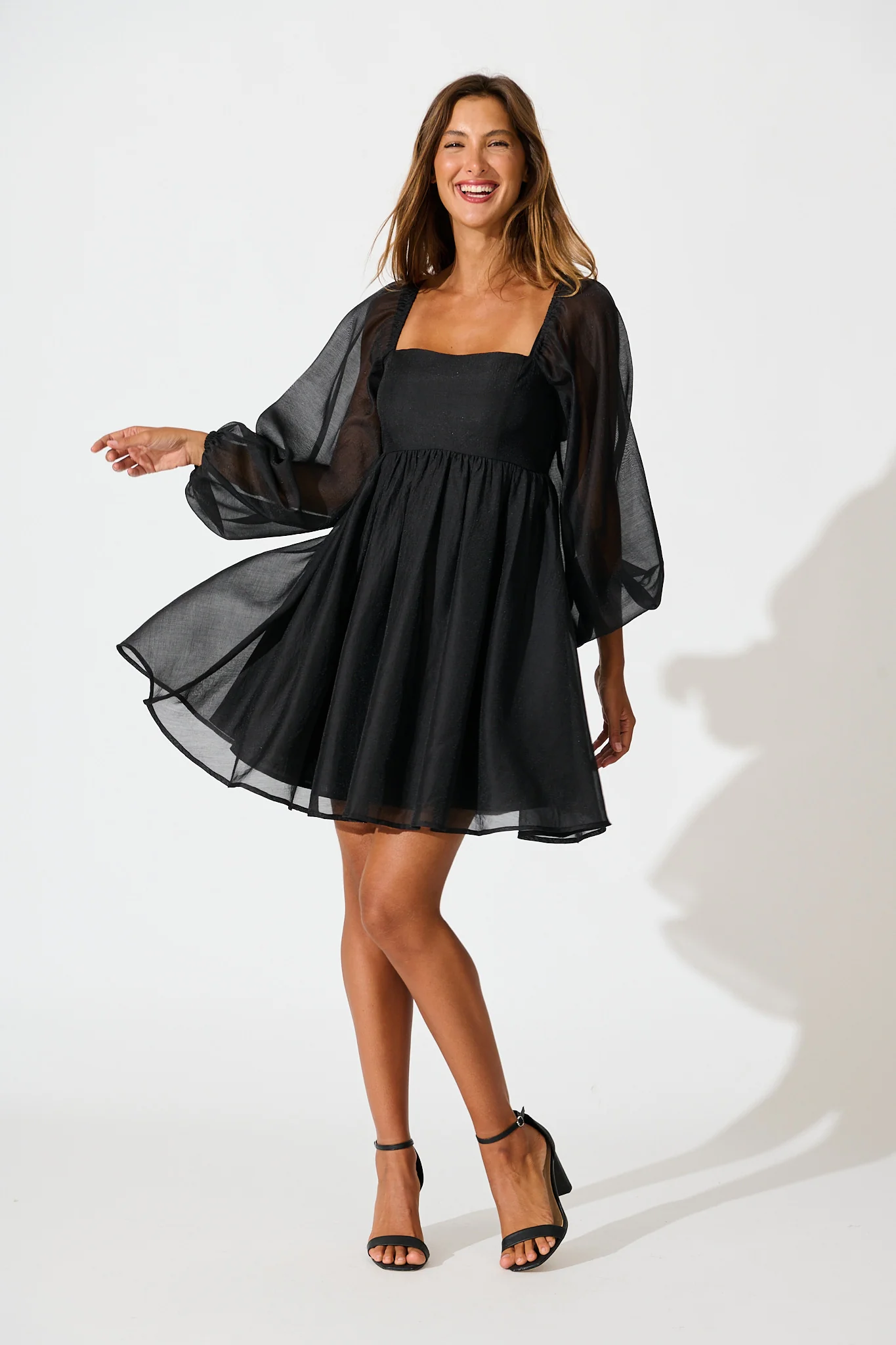 Seduction Dress in Black - Image 2