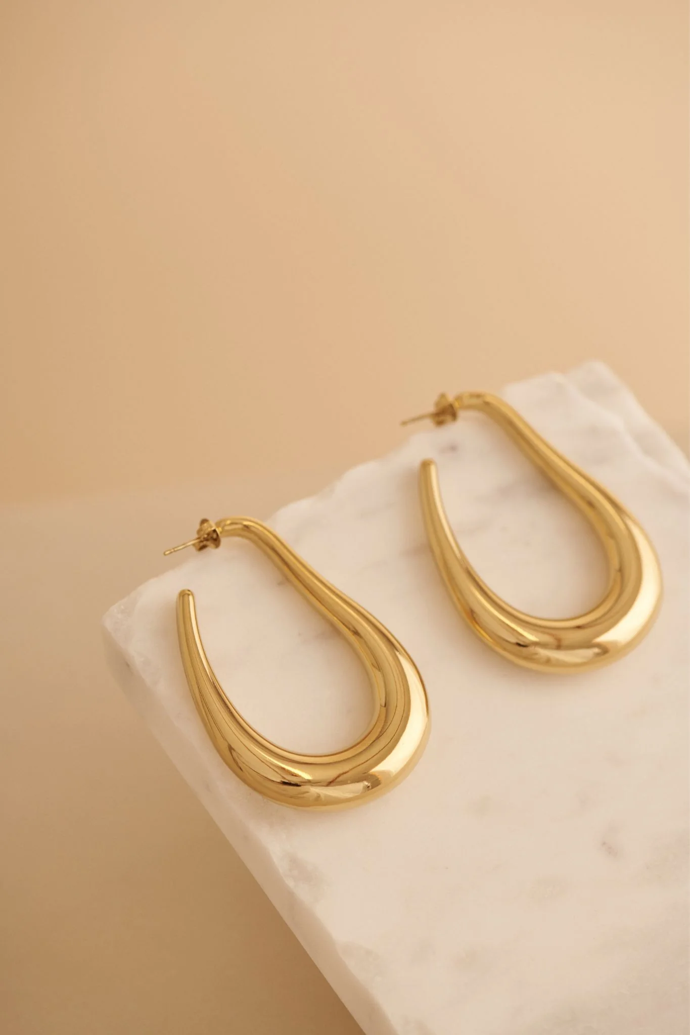 Shayla Hoop Earrings in 18K Gold Plated - Image 4