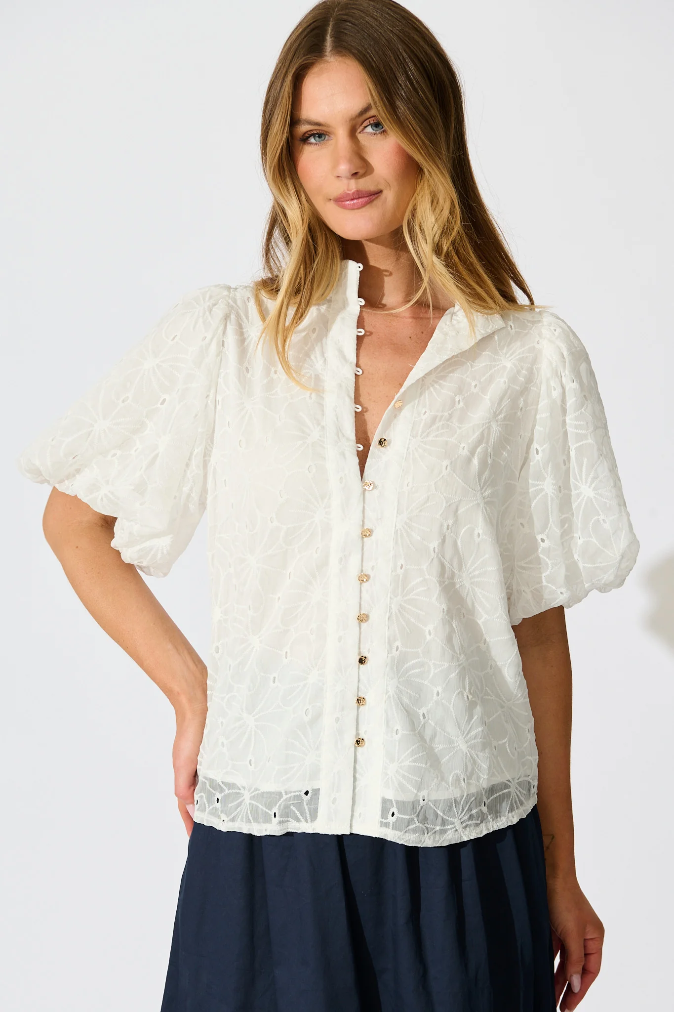 Soft Horizon Top in White Floral Broderie - Image 3