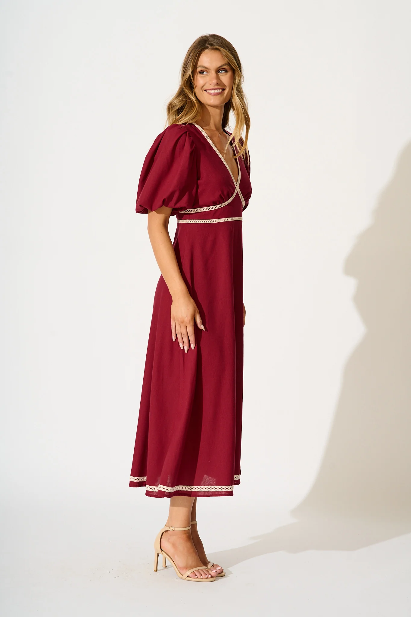Soft Serenade Midi Dress in Wine Linen Blend - Image 3
