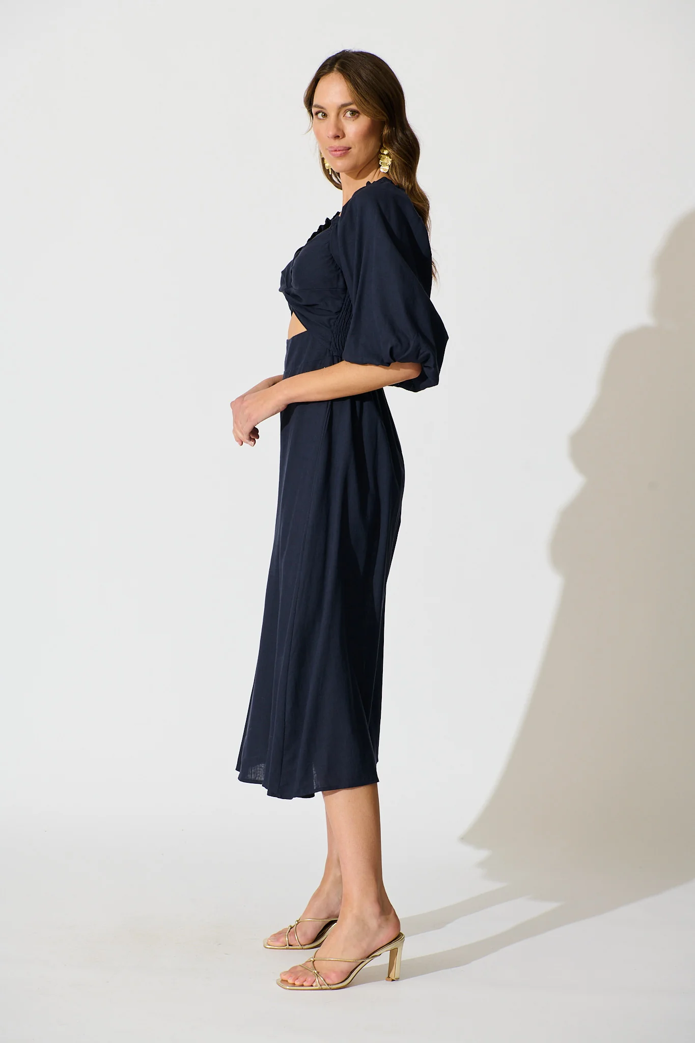 Solana Midi Dress in Navy Linen Blend - Image 3