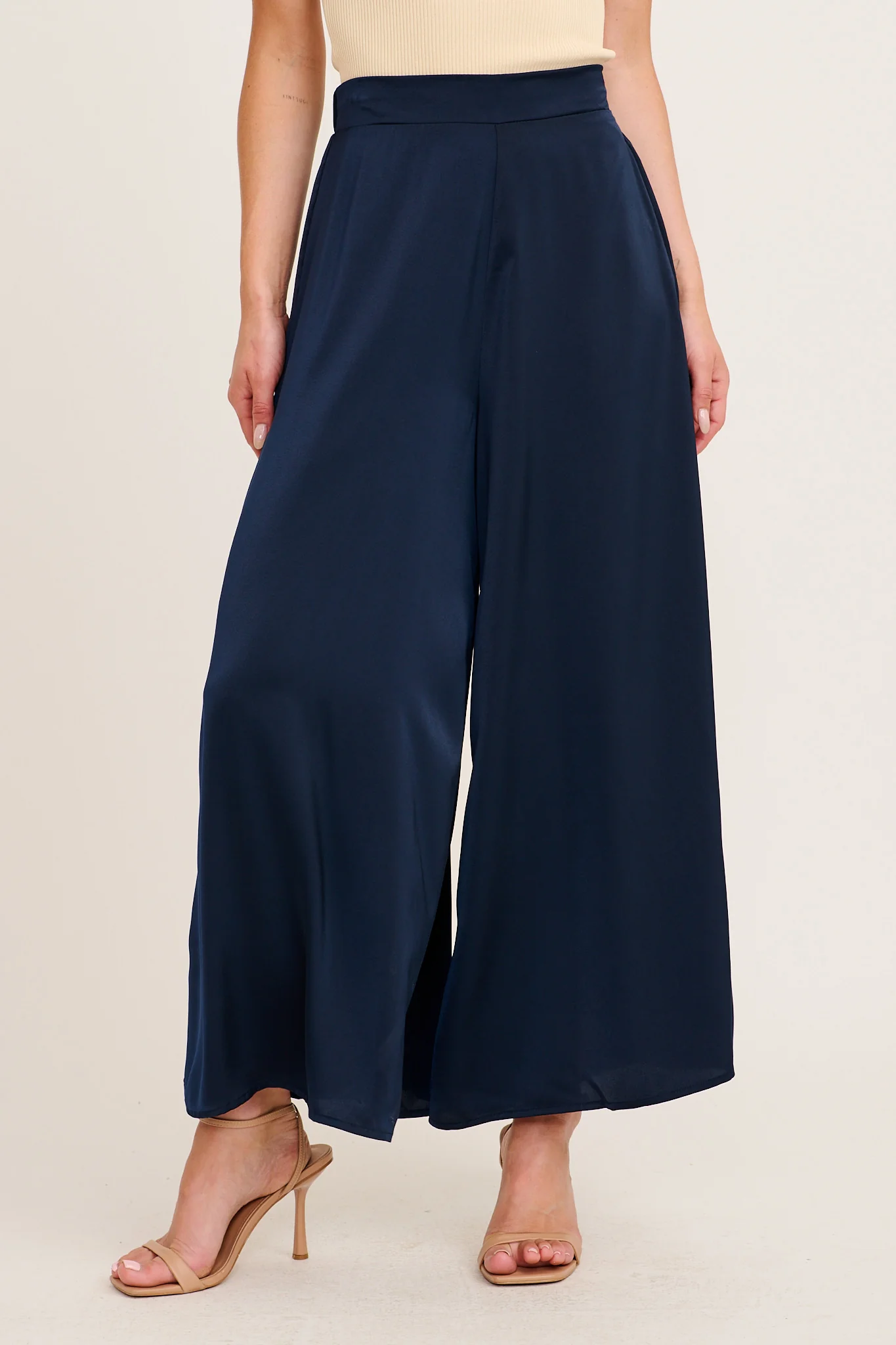 Subtle Allure Pant in Navy