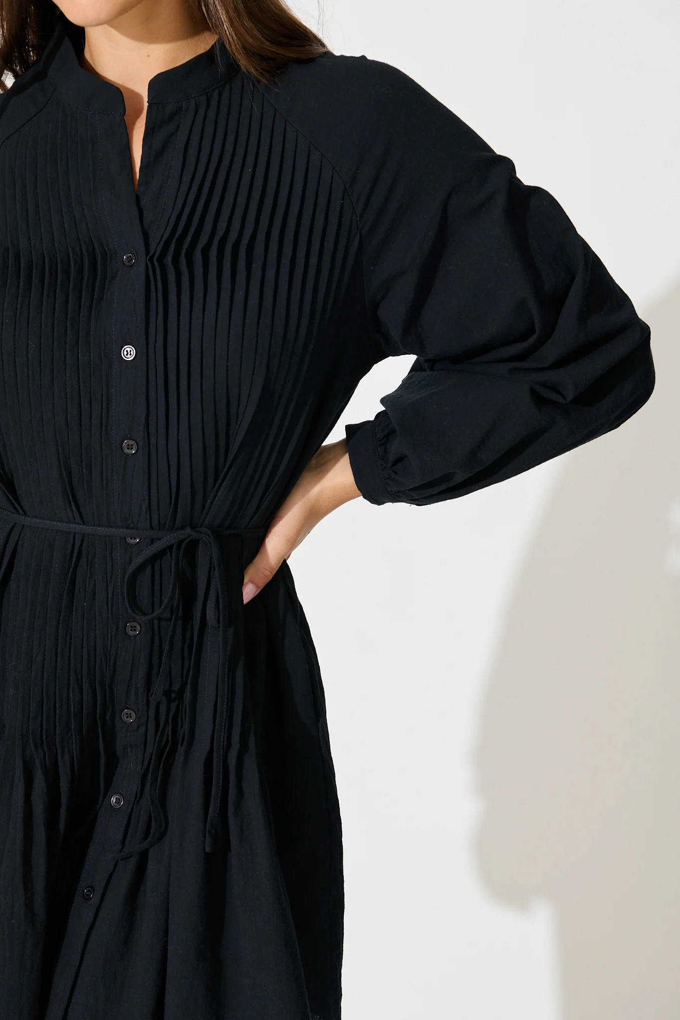 Tallulah Dress in Ink Linen Cotton Blend - Image 5