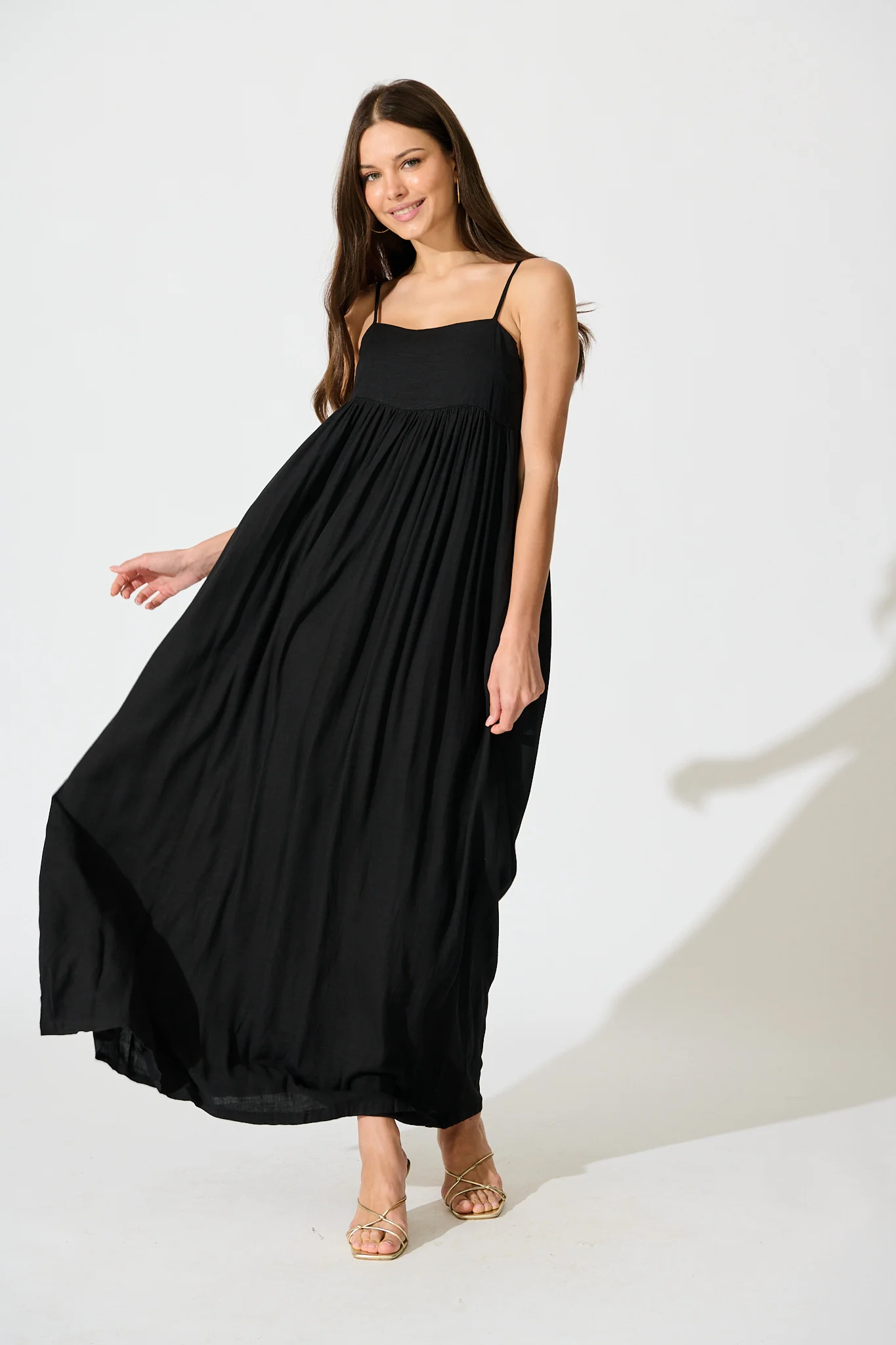 Talowe Maxi Sundress in Black Linen Blend