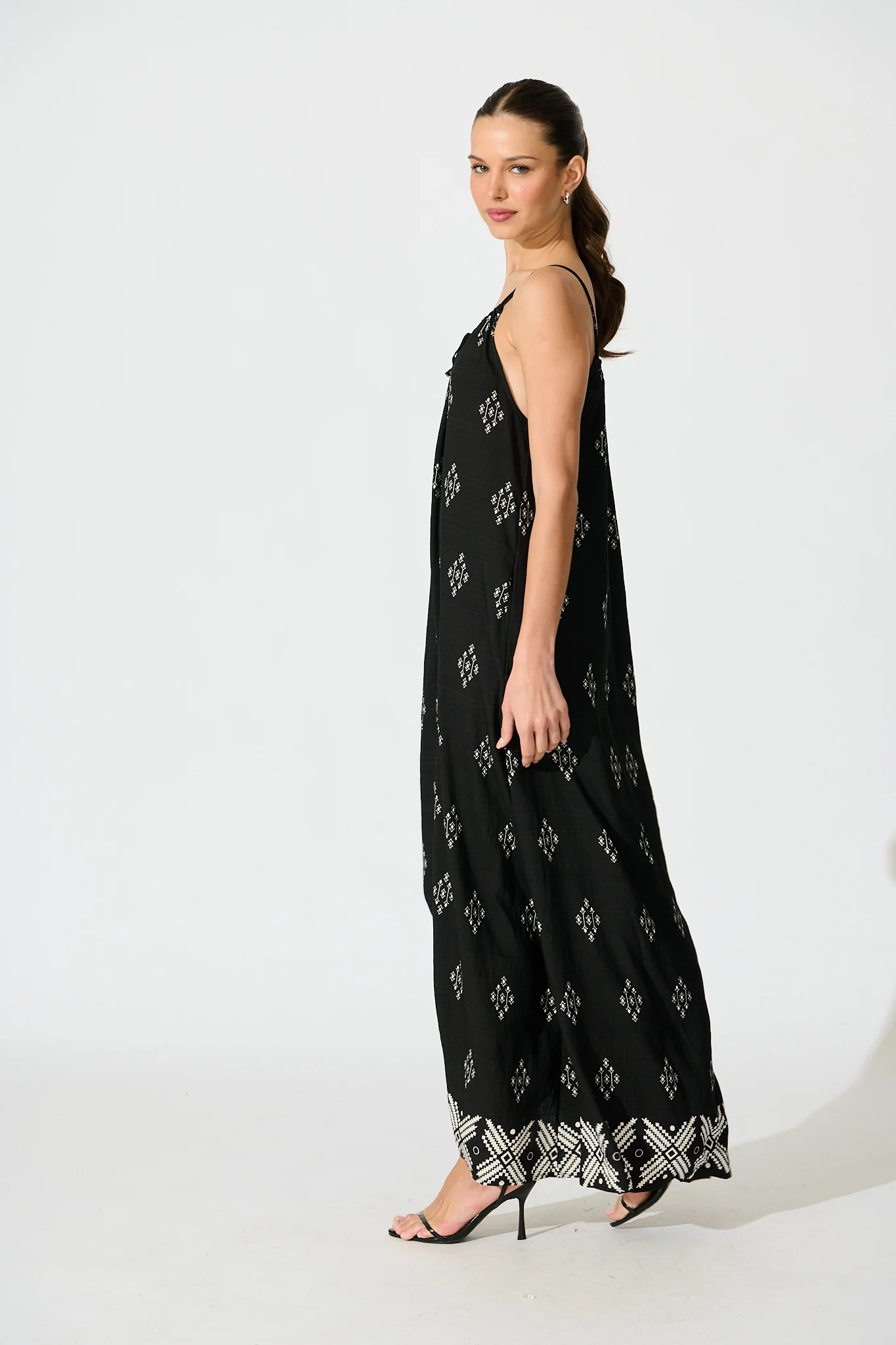 Tansy Maxi Dress in Black with White Linen Blend - Image 3