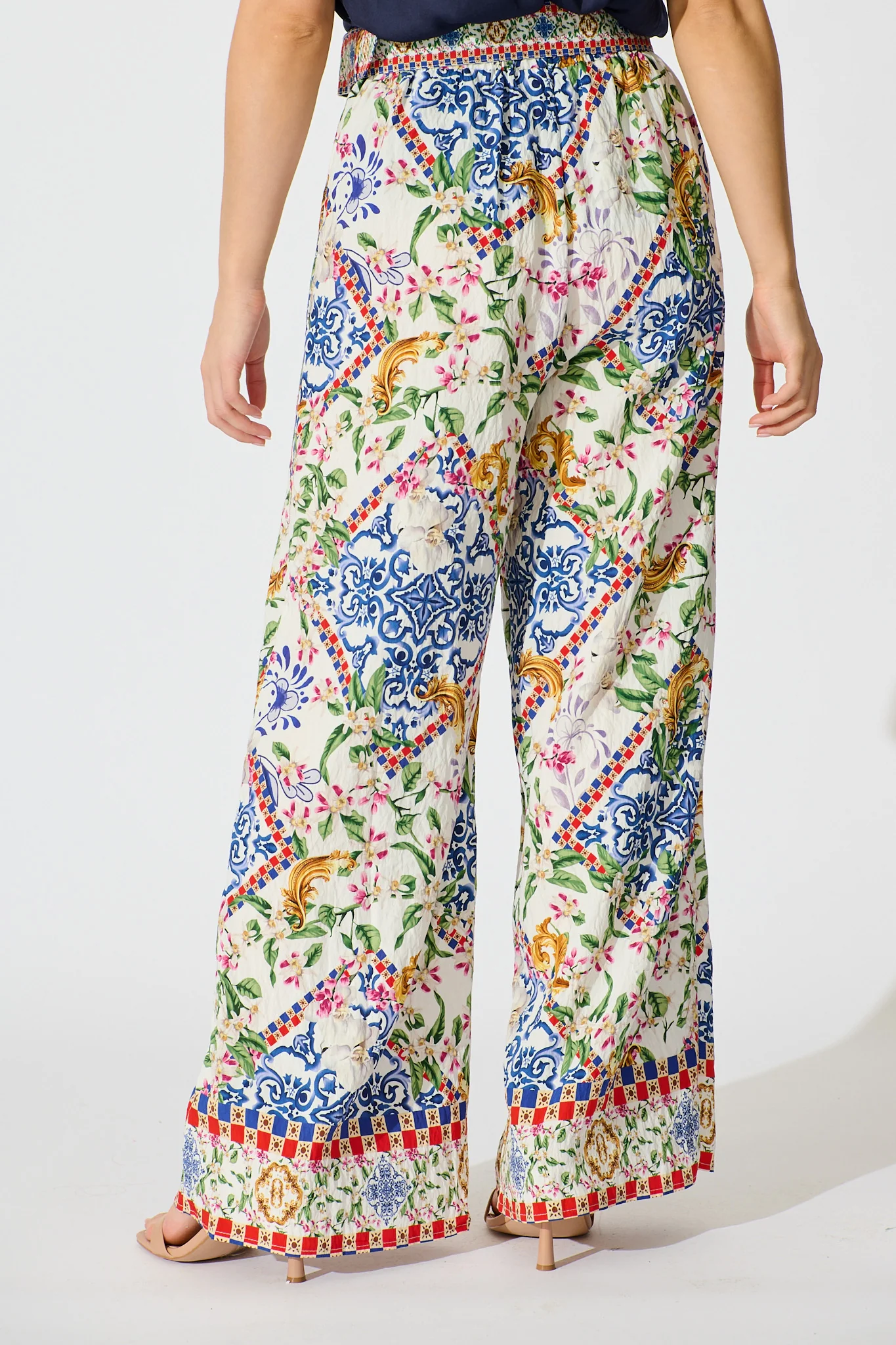 Villa Botanica Pant in White with Multi Print - Image 3