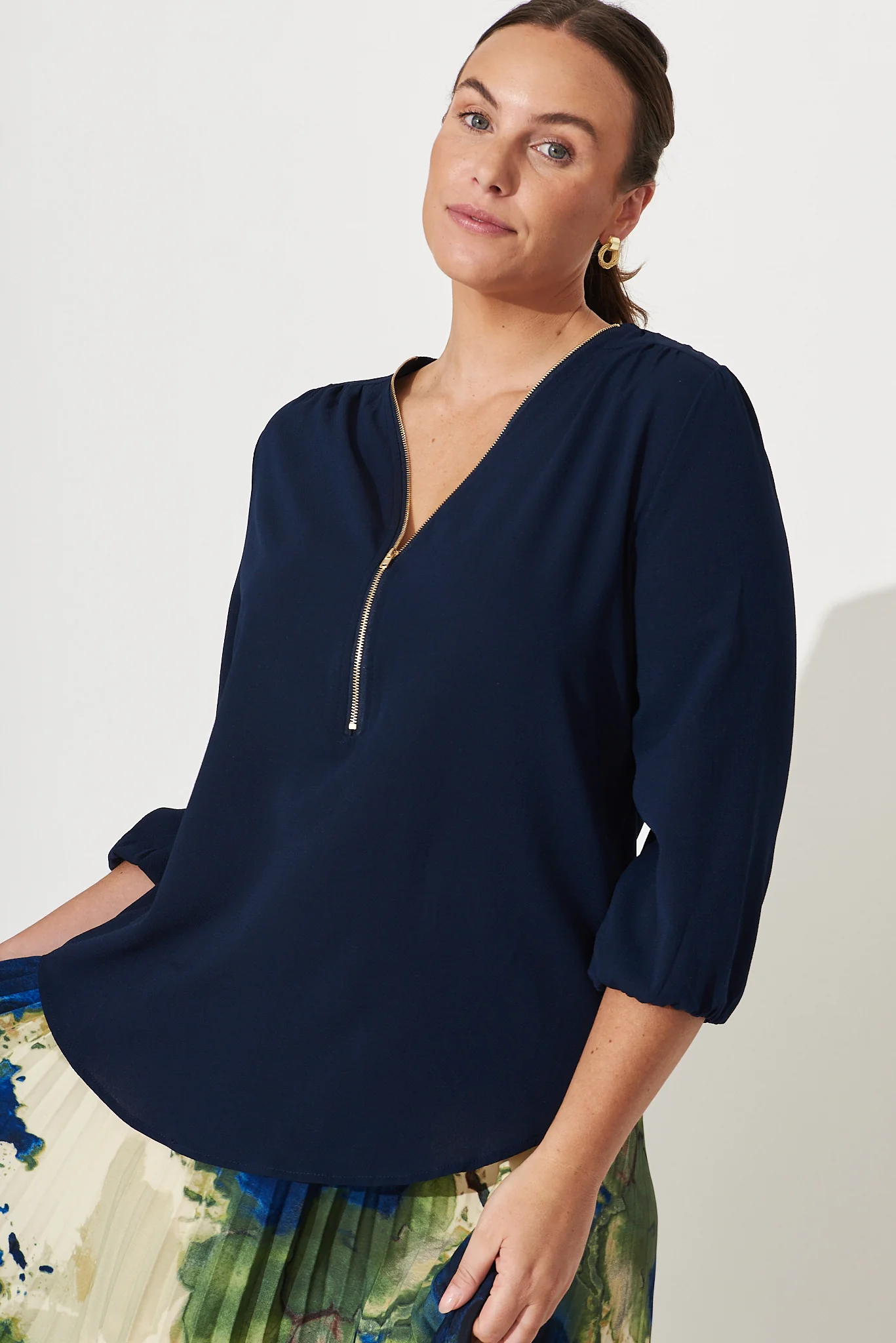 Viviani Zip Top In Navy - Image 6