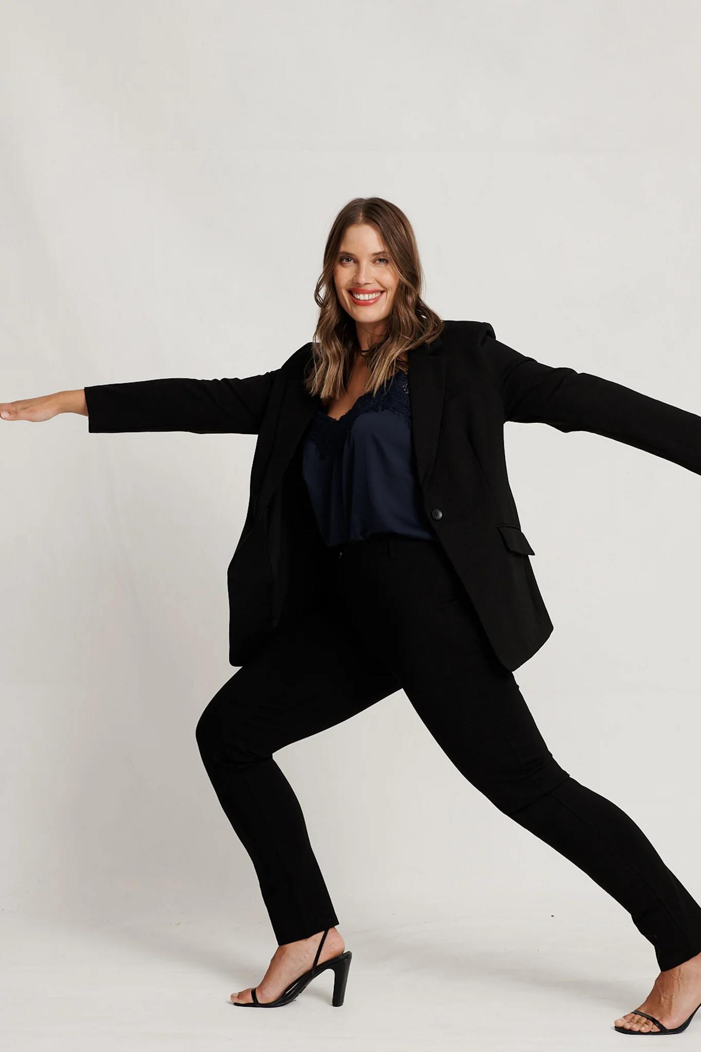 Workflow Stretch Blazer In Black - Image 7