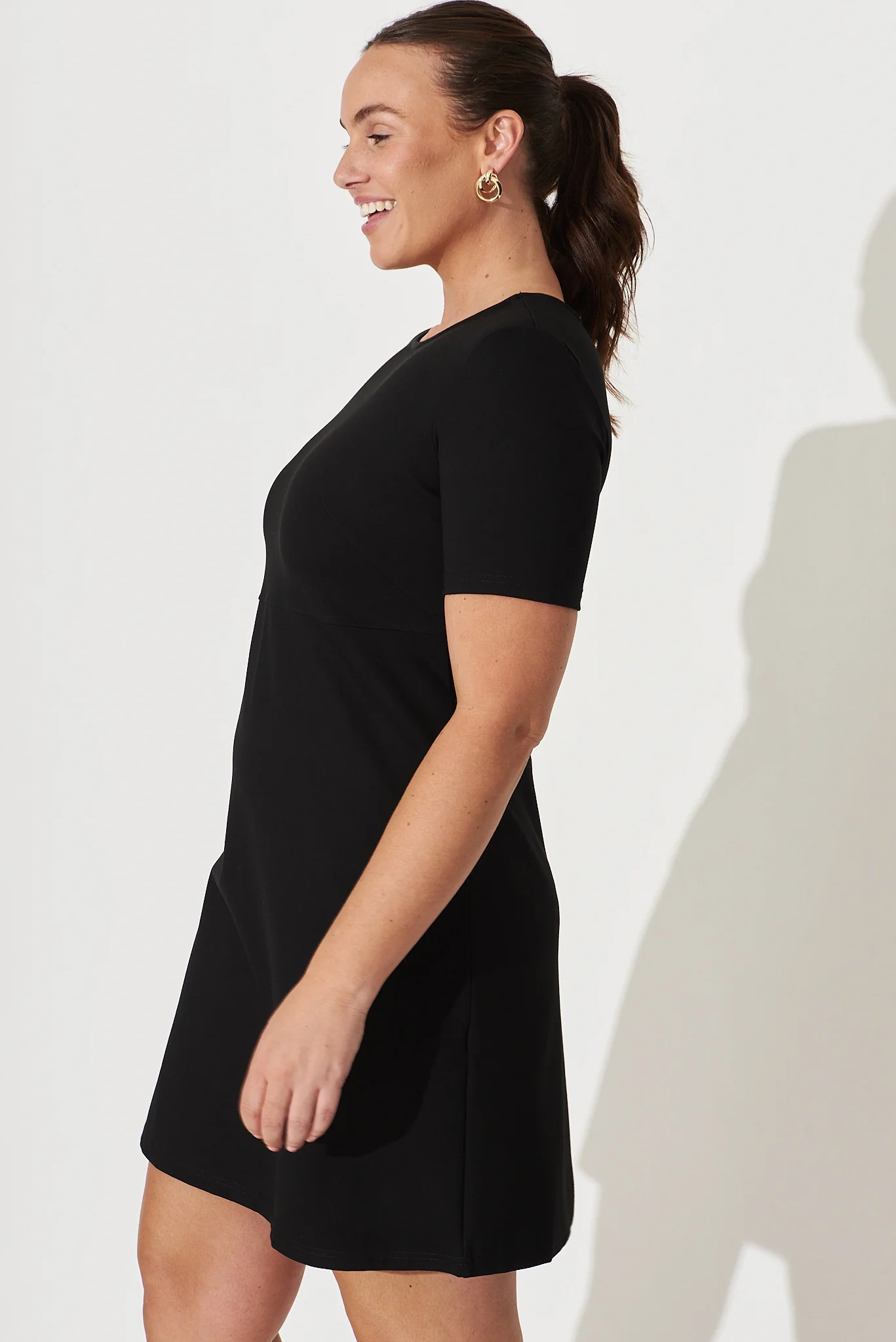 Workflow Stretch Dress In Black - Image 8