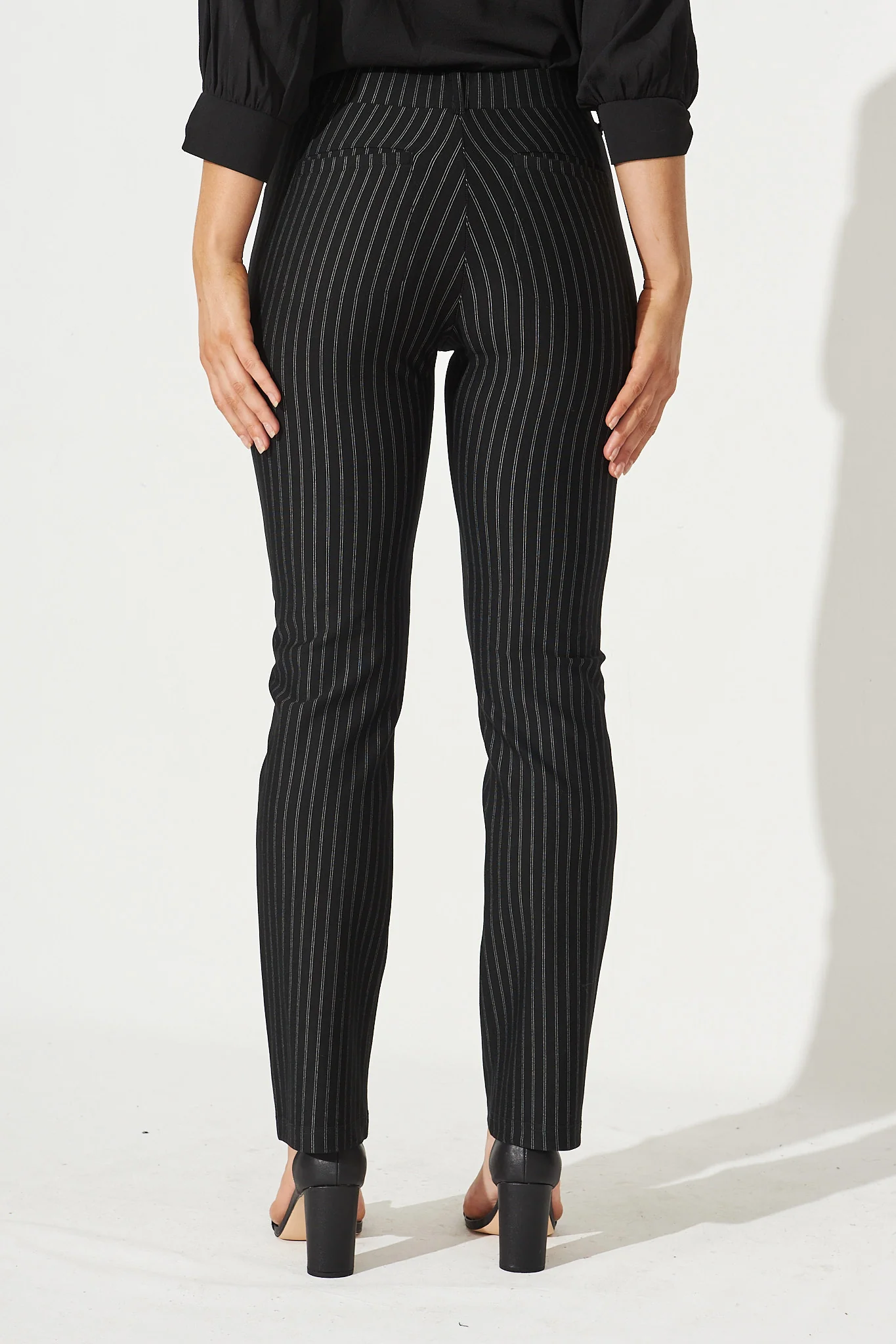 Workflow Stretch Straight Leg Pocket Pant In Black Pinstripe - Image 7