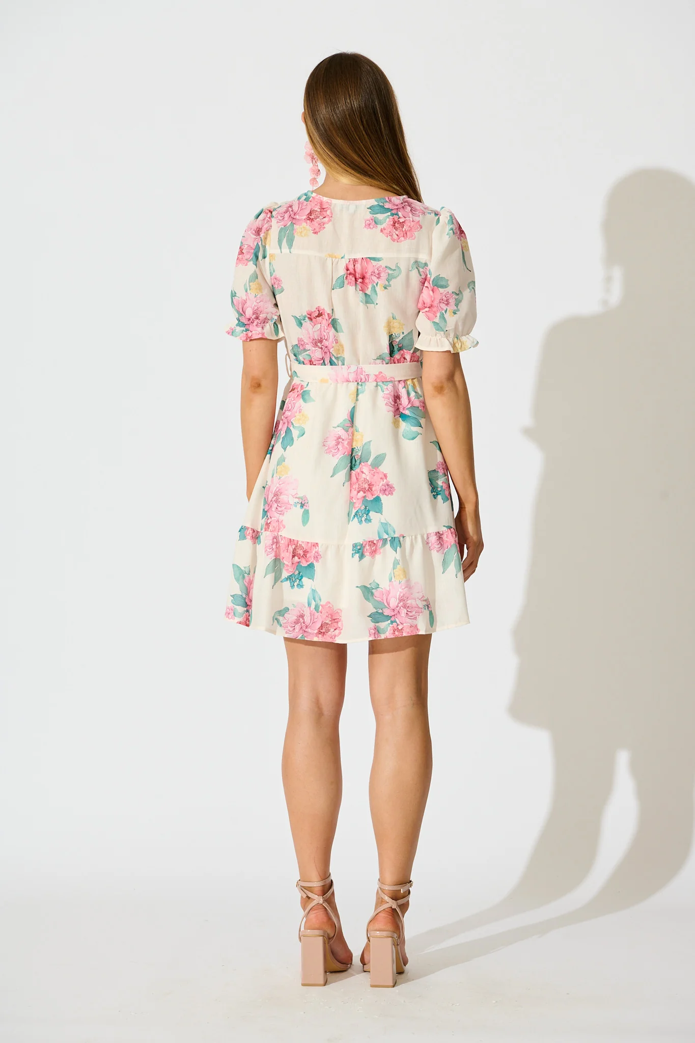 Zenayah Dress in Cream with Blush Floral Linen Blend - Image 4