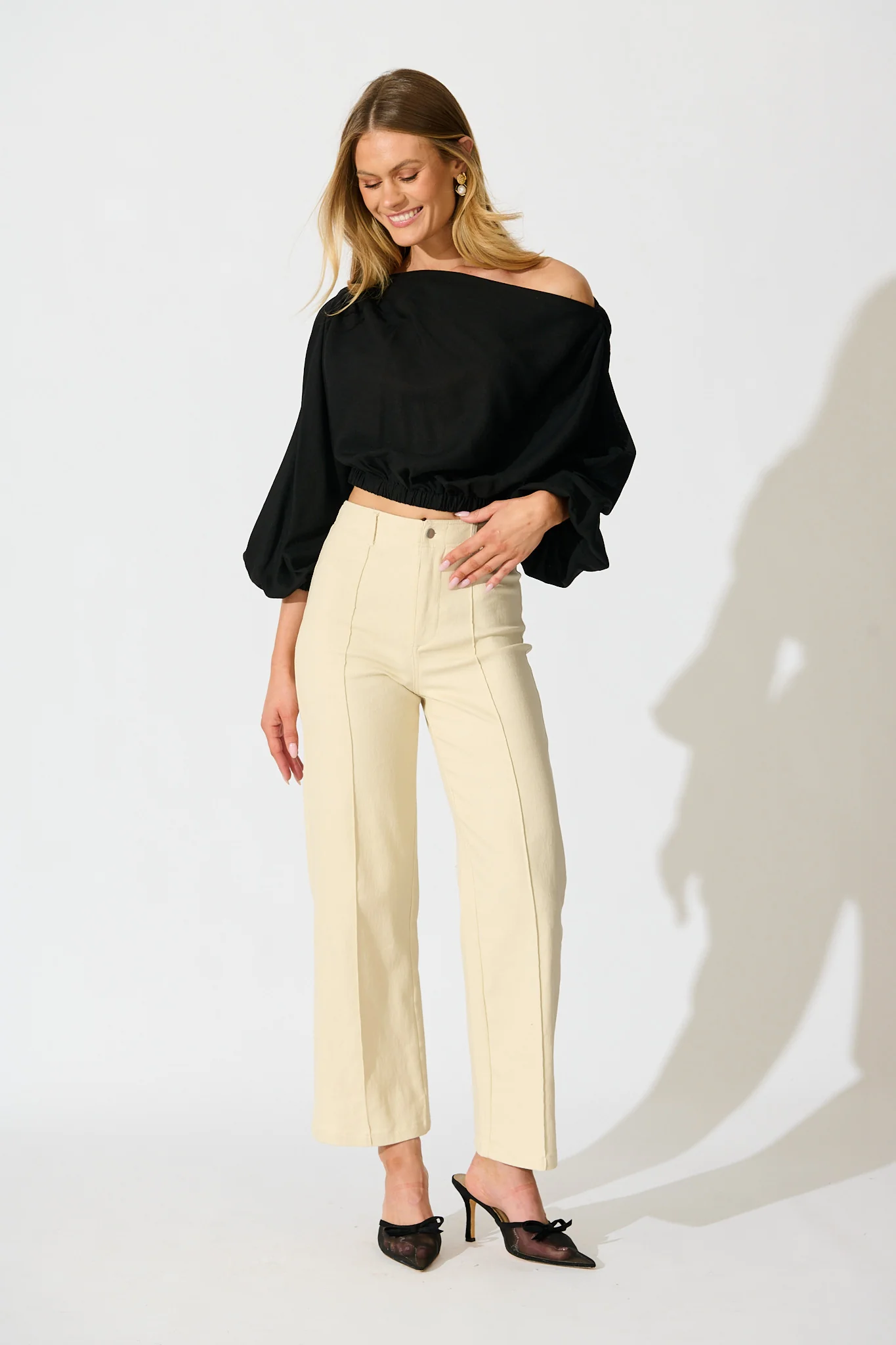 Zita Off Shoulder Top in Black Cotton Linen - Image 4