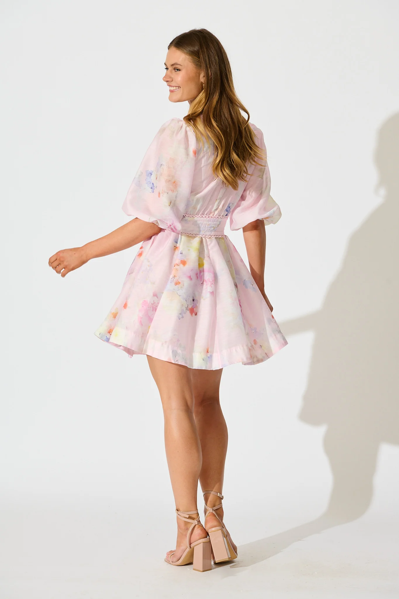 Zoeva Dress in Light Pink Floral - Image 4
